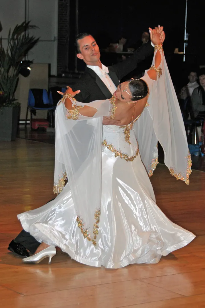 Dansstudio Isashi — Dans in Oost, Hoogeveen