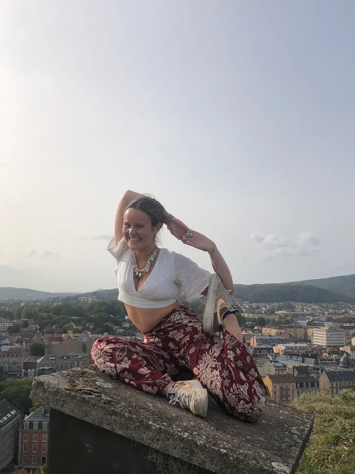 Lola Maalej LMleyoga — Yoga à Centre Ville, Charles III, Nancy
