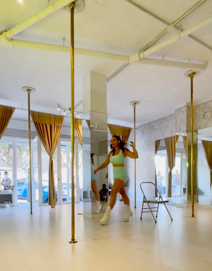 POLE FITNESS — estudio de fitness-studio en Barrio Alto, Marbella — 2