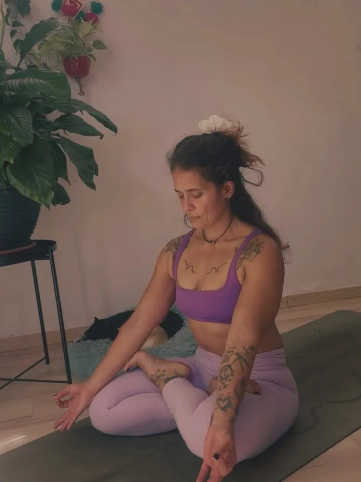Yoga Lasfloresbailan — yoga-studio en Bollullos de la Mitación — 2