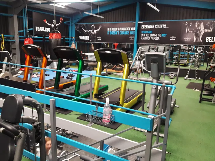 POW's GYM — fitness studio in St. Bride's Minor, Bridgend — 2