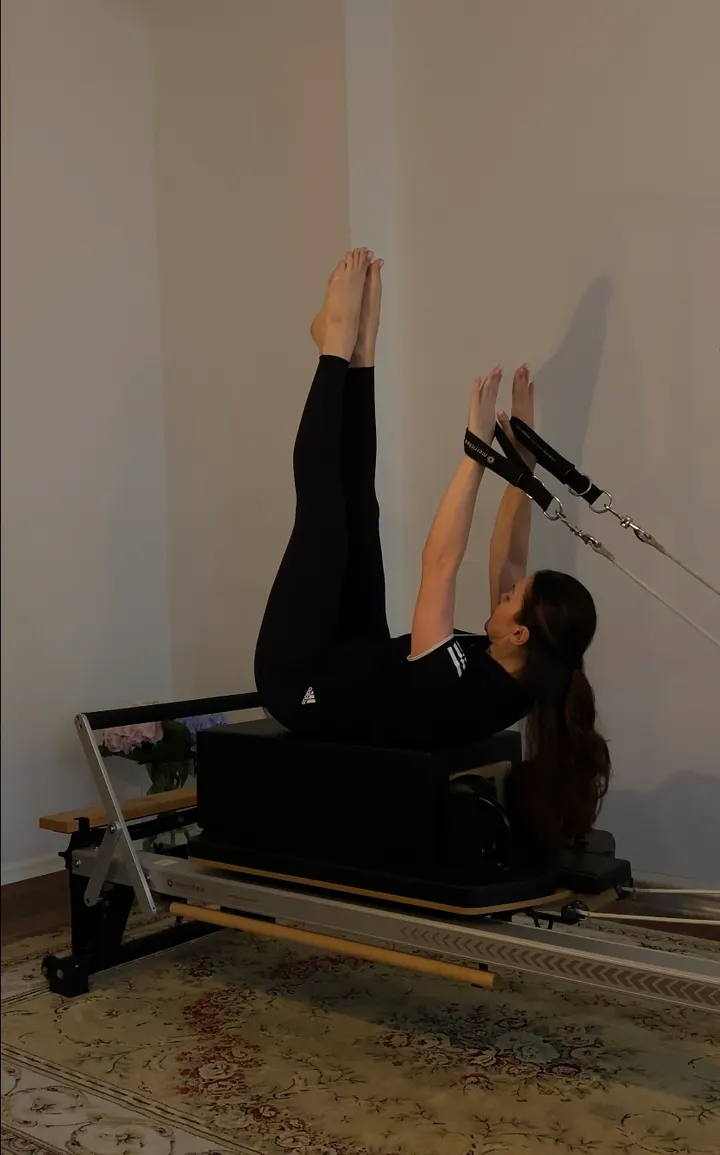 FATIMA BEKOVA | STOTT PILATES® CERTIFIED INSTRUCTOR — pilates-studio in Friedenau, Berlin — 3