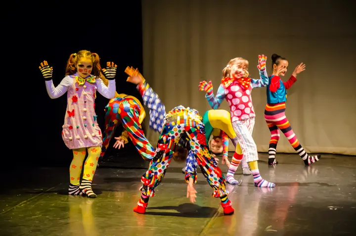 Academia de Dança de Gaia — dança-studio em Laborim, Porto — 3