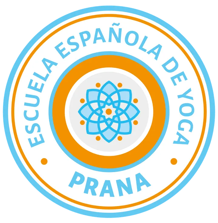 Escuela Española de Yoga Prana — yoga-studio en Parque Ayala, Málaga — 2