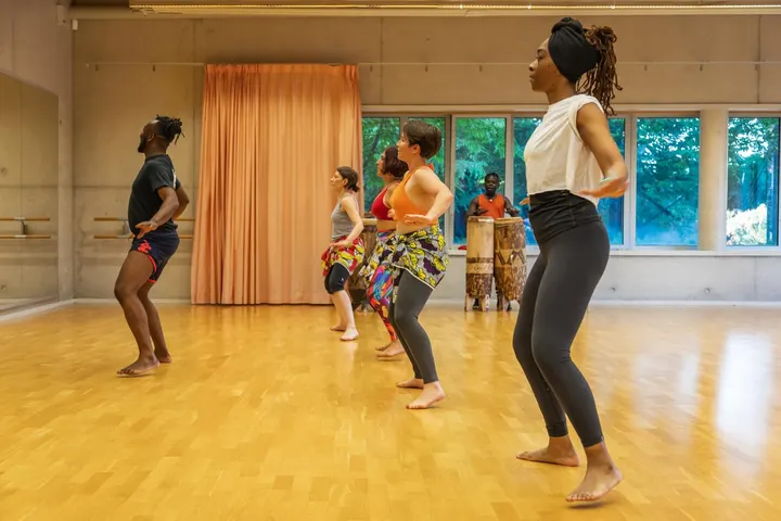 Association T.A.L.A. Danse — danse-studio à Paris — 3