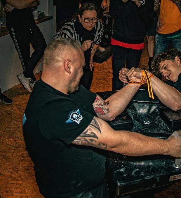 Armbrydning 5000 — Martial Arts i Enghave, Odense