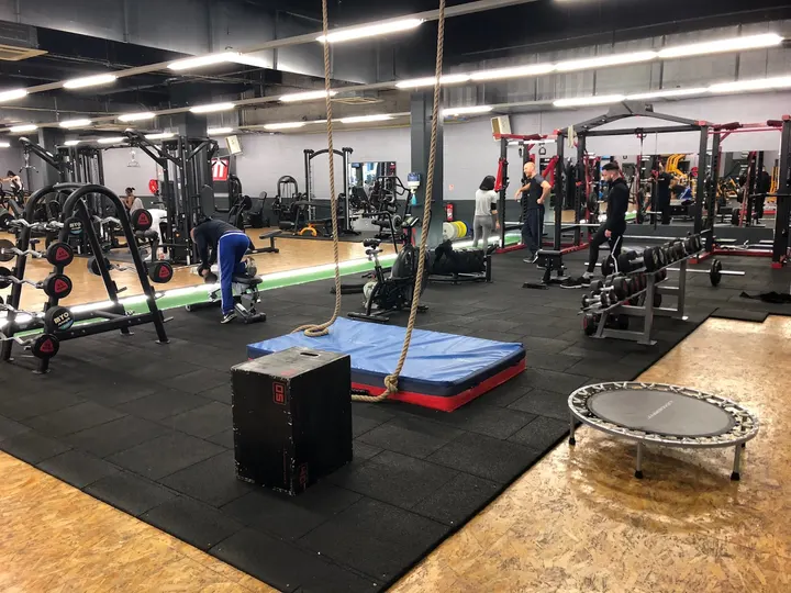 XL FIT Saint Brice — salle de fitness-studio à Paris — 5