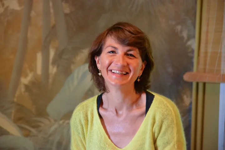 Caroline Girardot Sophrologue - professeur de yoga — yoga-studio à Cité Emile Zola, Orléans — 2