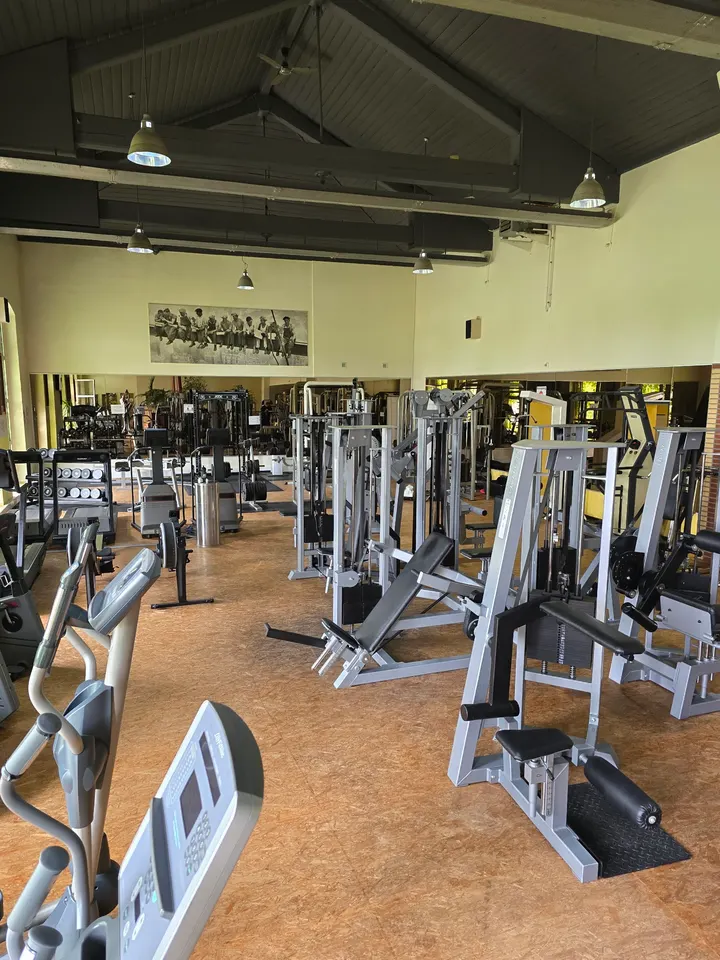 Saphir — Fitnessstudio in Giesenkirchen-Mitte, Mönchengladbach