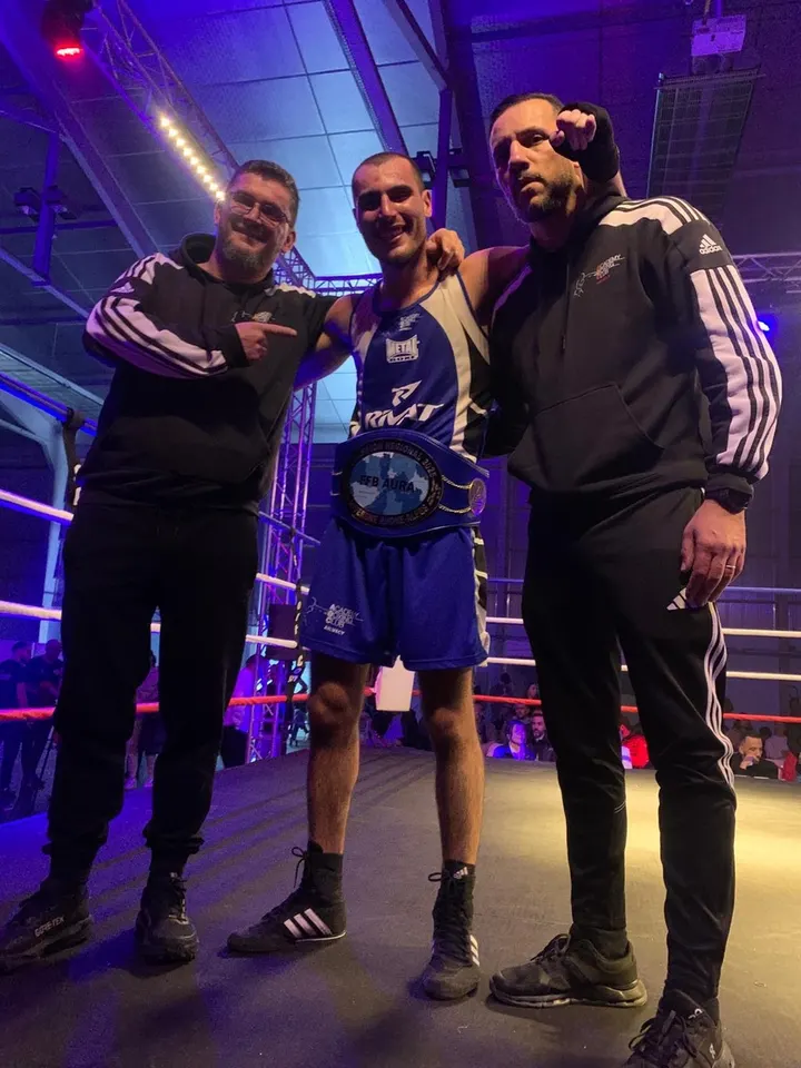 Academy Boxing Club Gymnase ISETA — Arts martiaux aux Maladières, Poisy