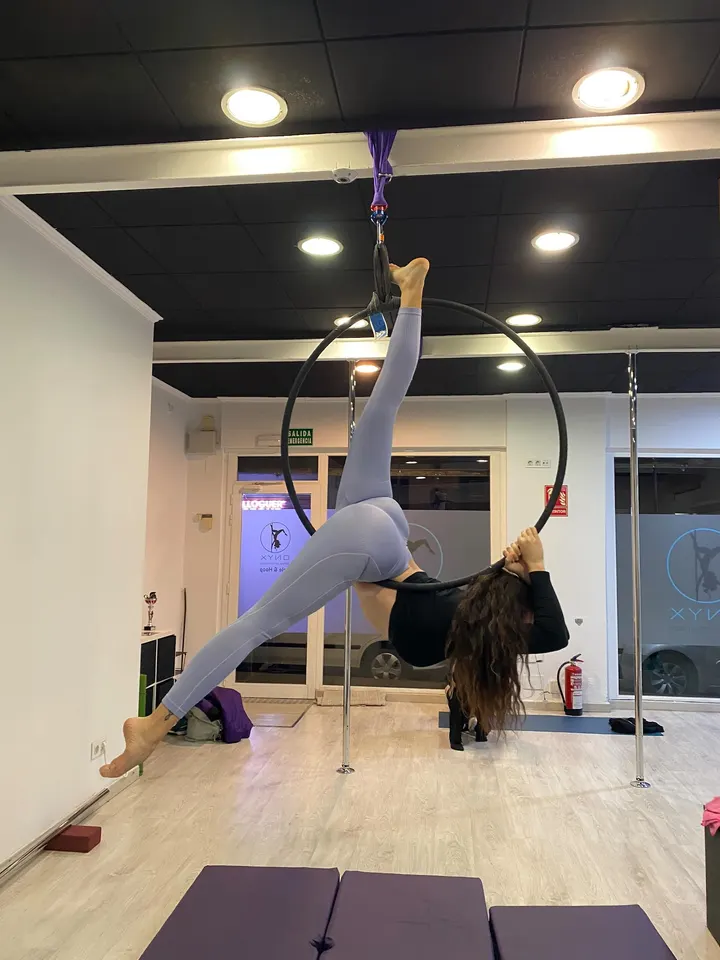 Onyx Aerial Arts Sabadell Pole Dance — estudio de fitness-studio en Sabadell — 4
