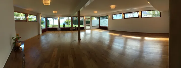 yoga einscommazwei — Yoga in Reutlingen (Kernstadt), Reutlingen