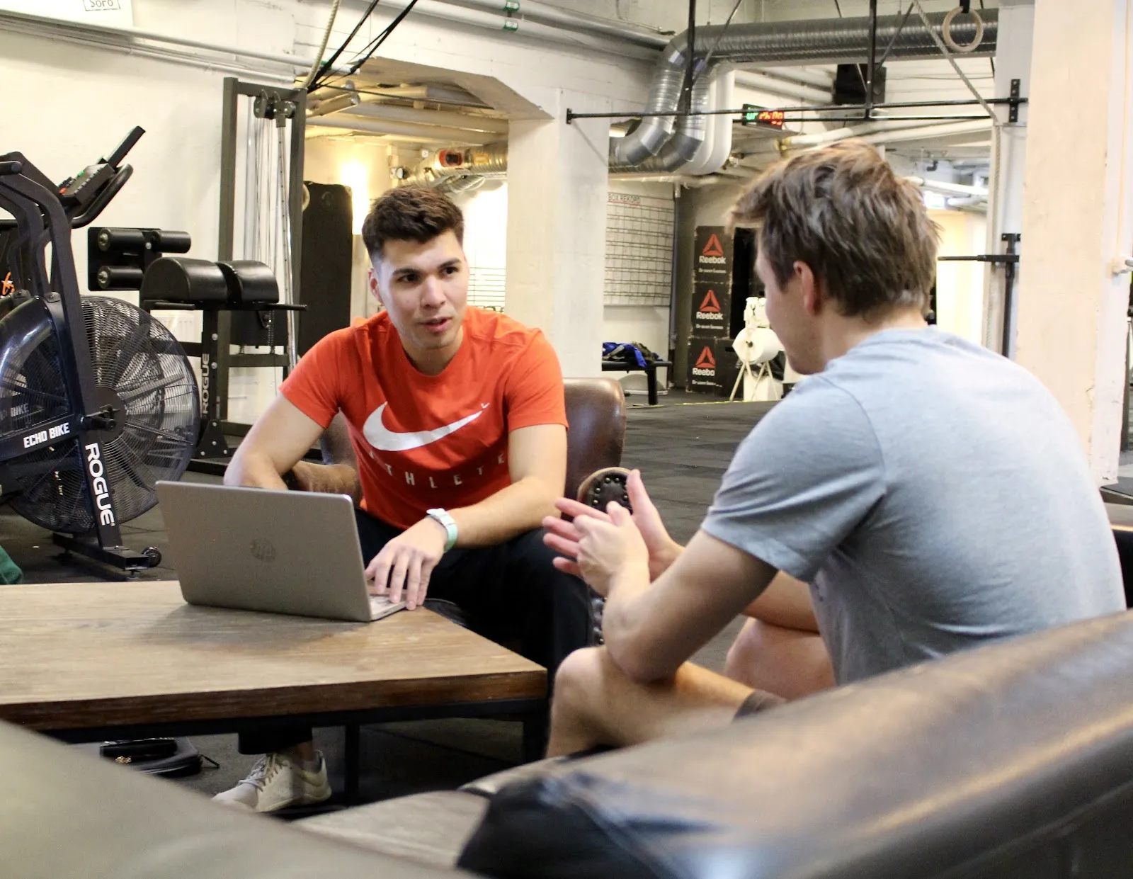 Coach Albu - Atletisk Träning För Alla — hyrox-studio i Stockholm — bild 3