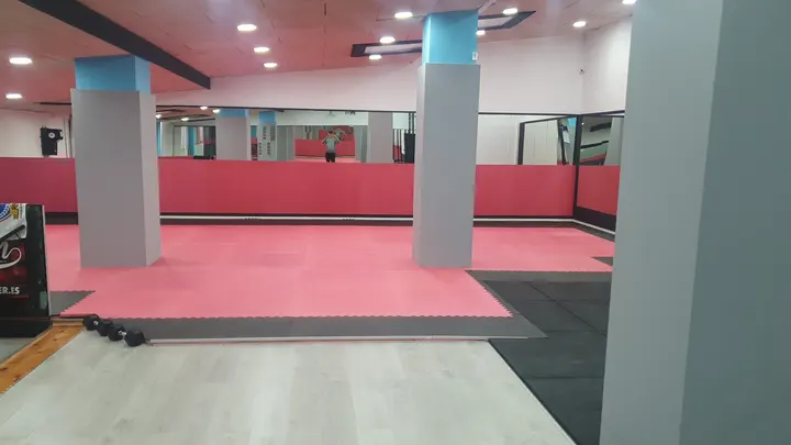 Gimnàs Reus Fight Club — boxeo-studio en carme, Reus — 2