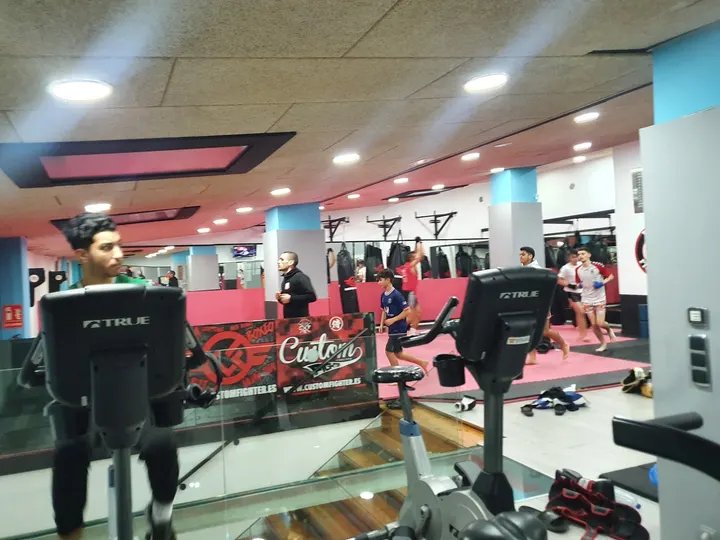 Gimnàs Reus Fight Club — Boxeo en carme, Reus