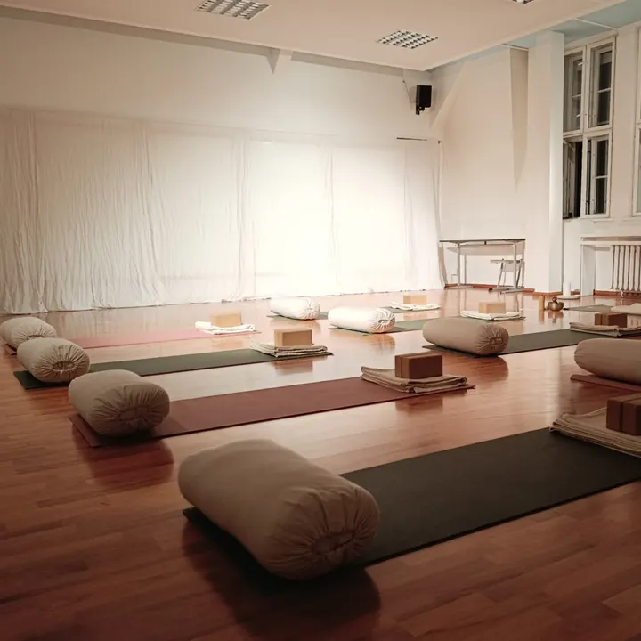 Yoga Flow Slow — yoga-studio in Karlshorst, Berlin — 2