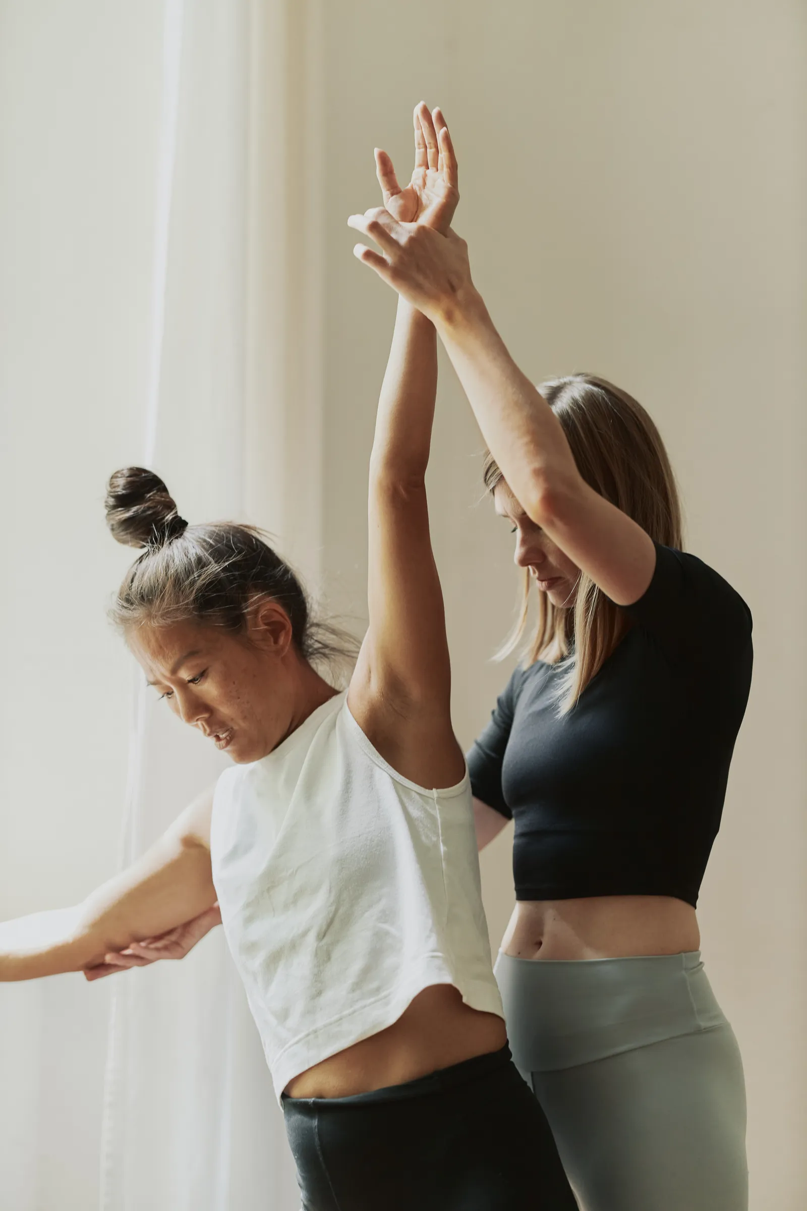 ana.akazi Yoga Studio - Yoga & Therapie bei neurologischen Erkrankungen — yoga-studio i München — 2