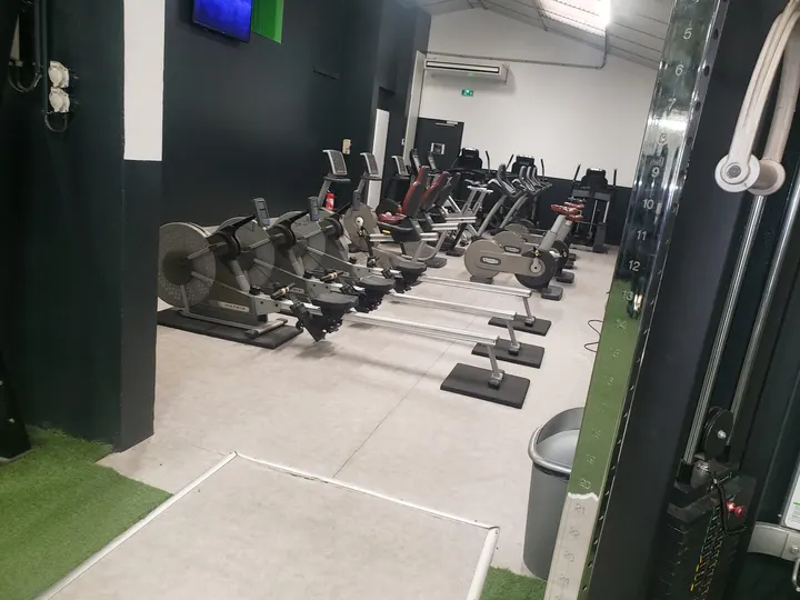 Gym Center Ormes — salle de fitness-studio à Ormes — 3