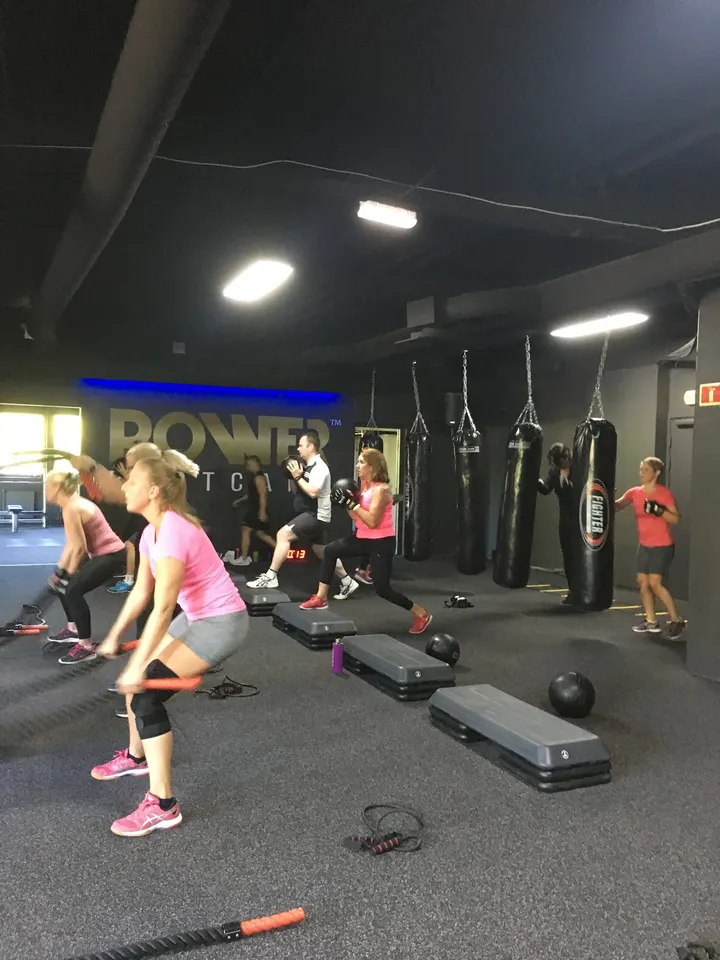 Power Bootcamp — functional training-studio i Manglerud, Oslo — 2