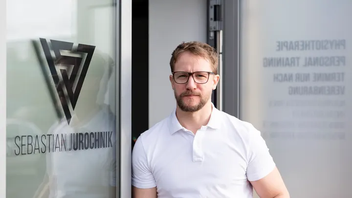 Sebastian Jurochnik | Physiotherapie & Personal Training — PT-Studio in Waldhausen, Mönchengladbach