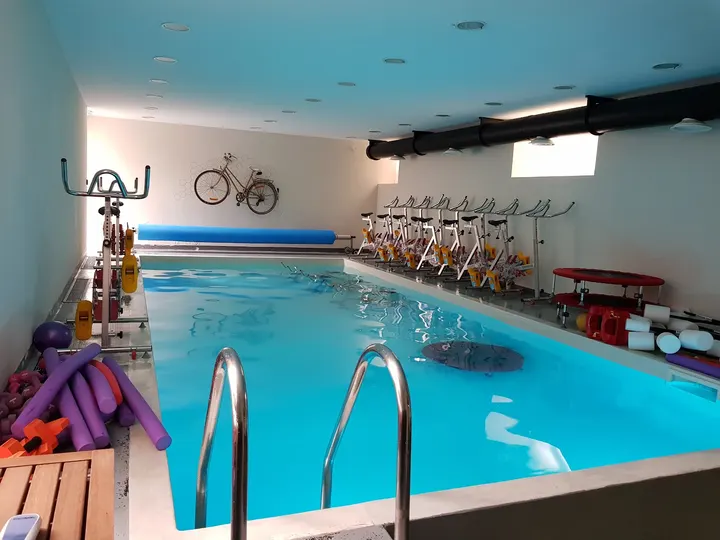 Ô35 Rue Saint-Léonard — salle de fitness-studio à Decré - Cathédrale, Nantes — 2
