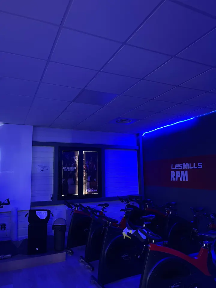 DANSE & FITNESS - GAZERAN — salle de fitness-studio à Gazeran — 2
