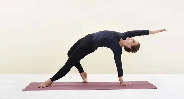 Ananda Yogaskolen i Silkeborg — Træningsstudio i Sydbyen, Silkeborg