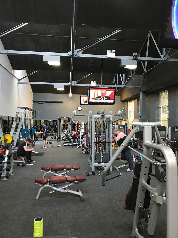 Peak Physique Gym Belfast BT9 — fitness studio in Balmoral, Belfast — 2