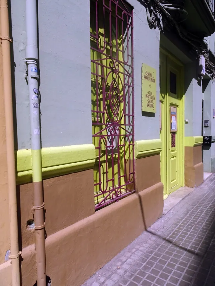 Ananda Marga Valencia — yoga-studio en En Corts, Valencia — 2