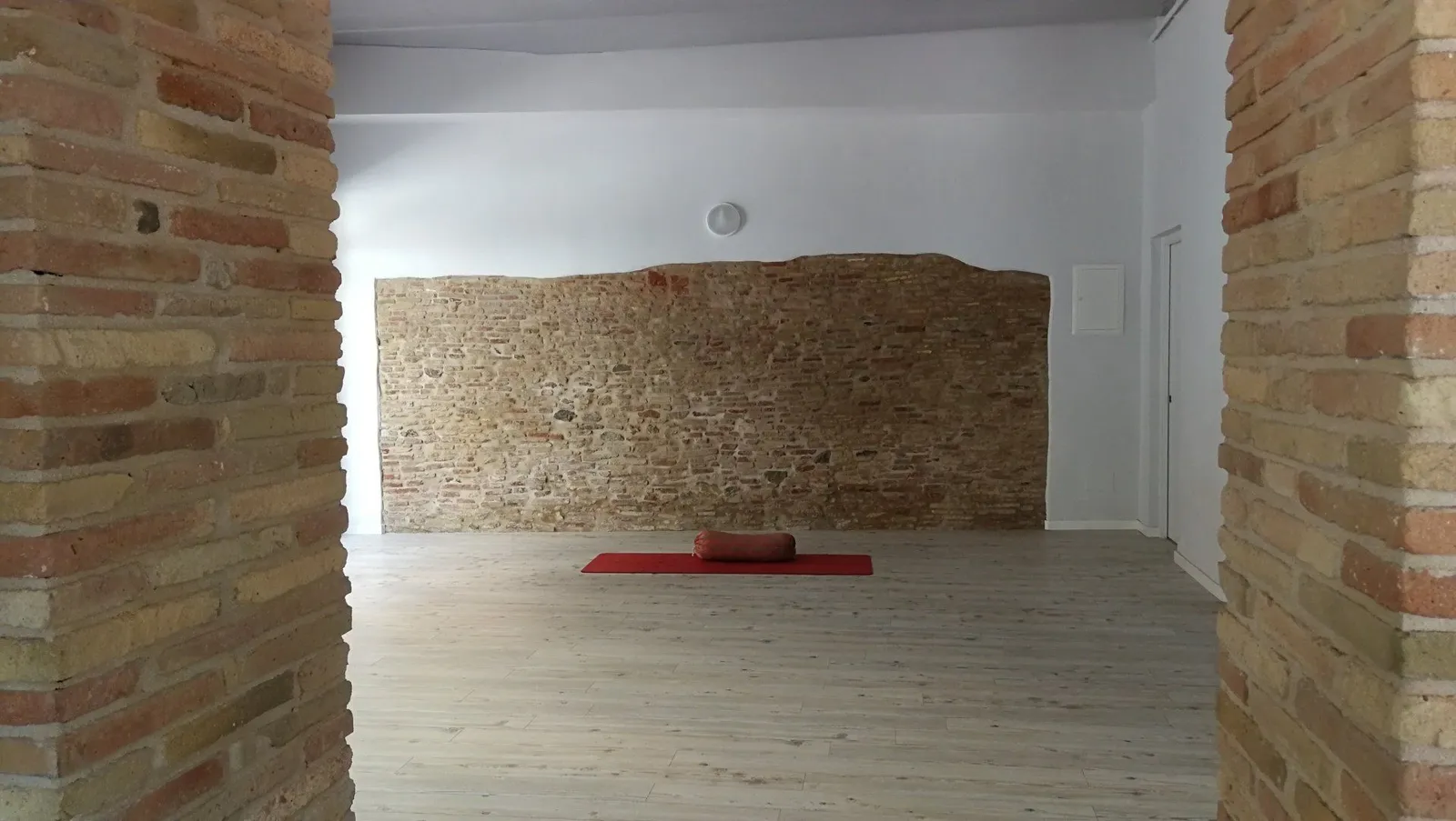 Samadhi Yoga — yoga-studio i Castelló d'Empúries — bild 2
