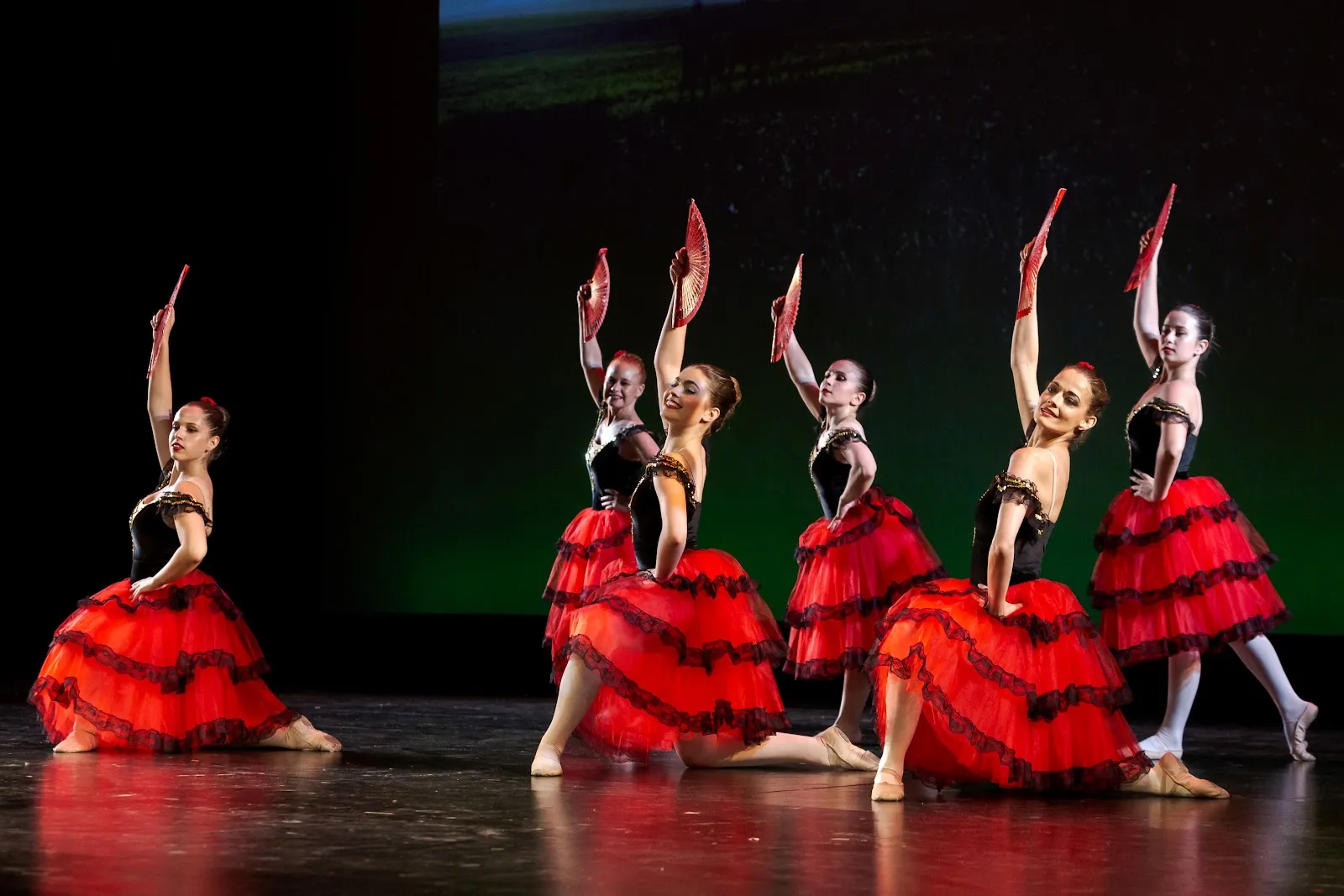 ARTÍSTIK Centro de Danza y Teatro — baile-studio en la Concòrdia, Sabadell — 2