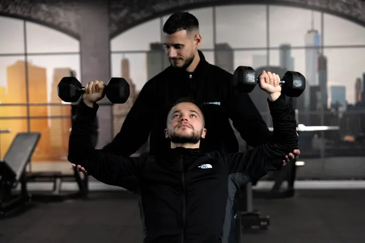 Le Club House — salle de fitness-studio à Mours — 3