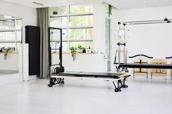 Studio Kaivopuisto — Barre – Kaivopuisto, Helsinki