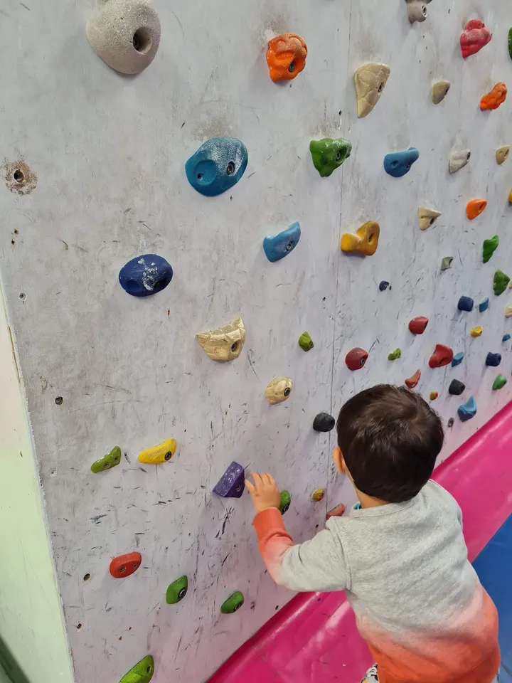 Rocódromo en Madrid ≫ The Climb ≫ — boulder-studio en Leganés — 4