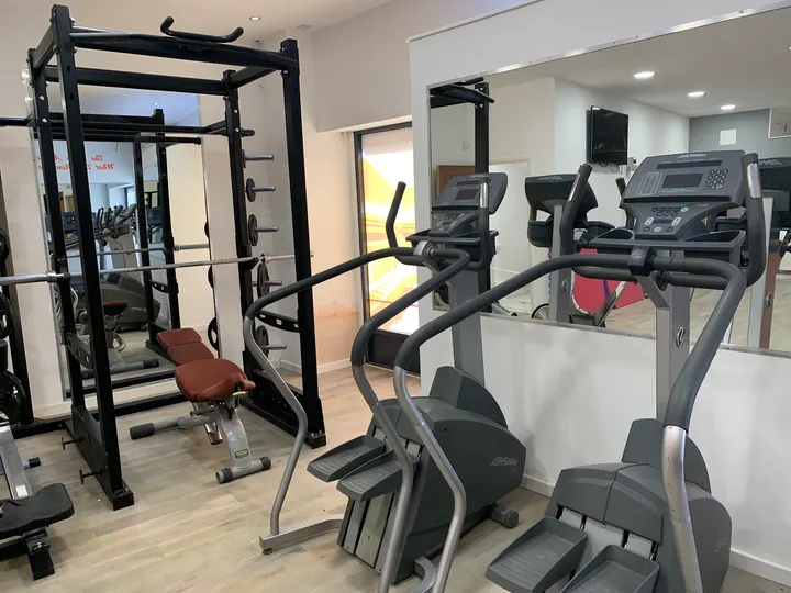 Fitness Zone Stoke — fitness studio in Stoke-On-Trent — 3