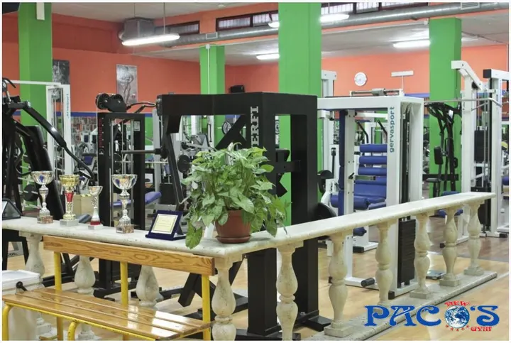 New Paco'S Gym — palestre-studio a Villanova — 3