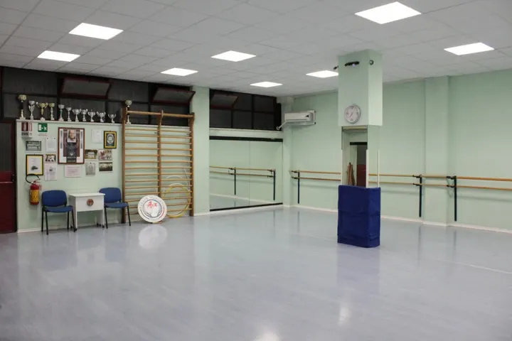 New Paco'S Gym — palestre-studio a Villanova — 5