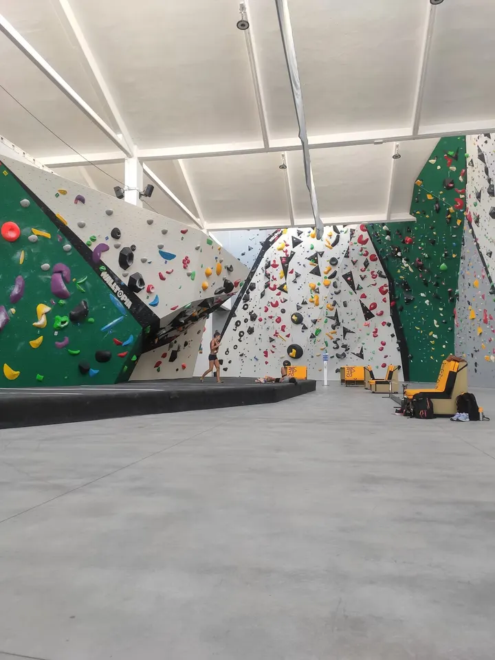 Orobia Climbing - — arrampicata-studio a Curno — 3