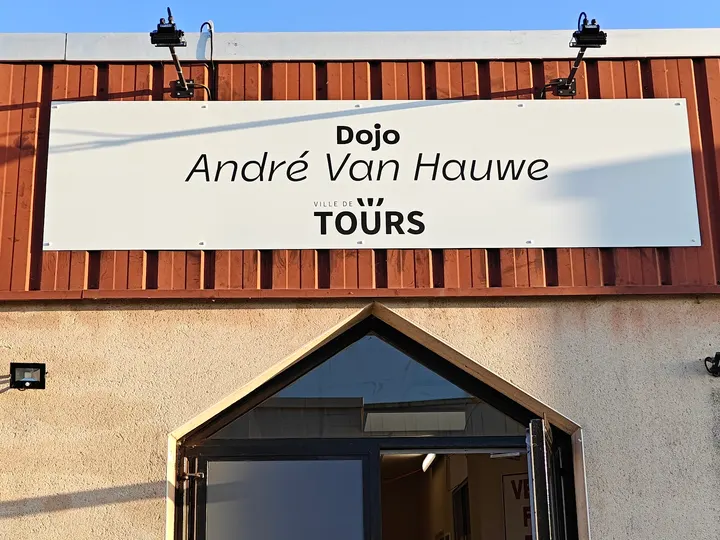 Dojo André Van Hauwe — arts martiaux-studio à Tours — 4