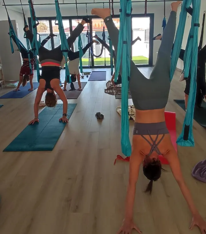 Famiyoguis: Escuela De Yoga Educativo Para Niños Y Familias — yoga-studio en Almassora — 4
