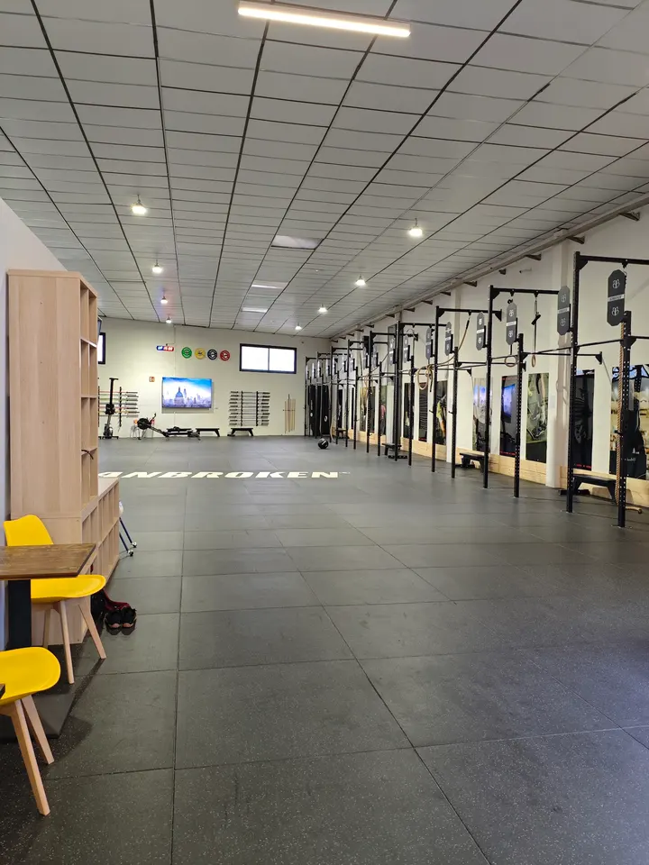 La Cápsula Banbroken — CrossFit en Cruz de Humilladero, Málaga