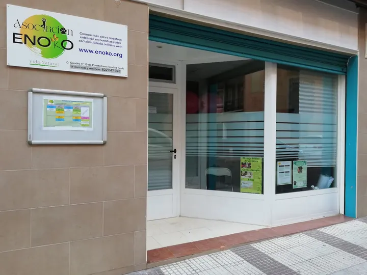 Asociación Enoko — Yoga en Puertollano