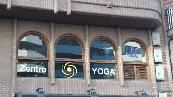 Zentro Yoga Logroño — yoga-studio en El Cubo, Logroño — 3