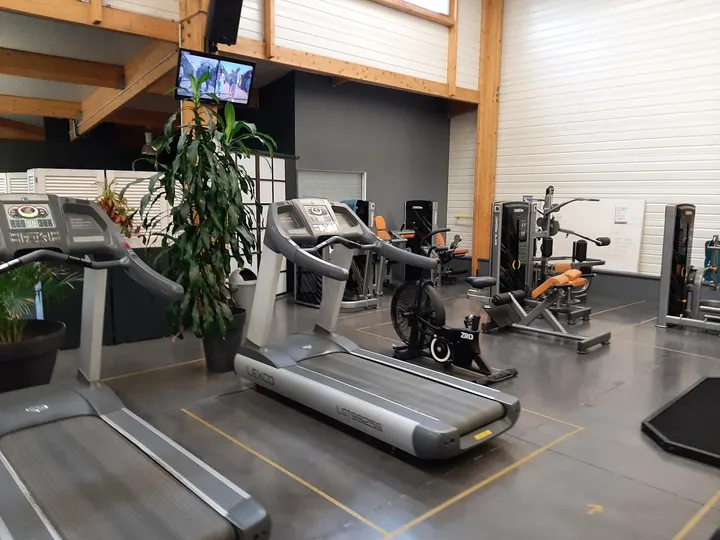 Home Fit Ohm — salle de fitness-studio à Bernay — 2