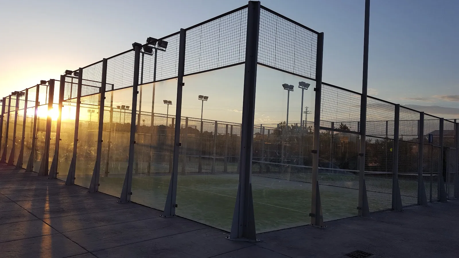 Centro Deportivo Moncada — estudio de fitness-studio en Moncada — 2