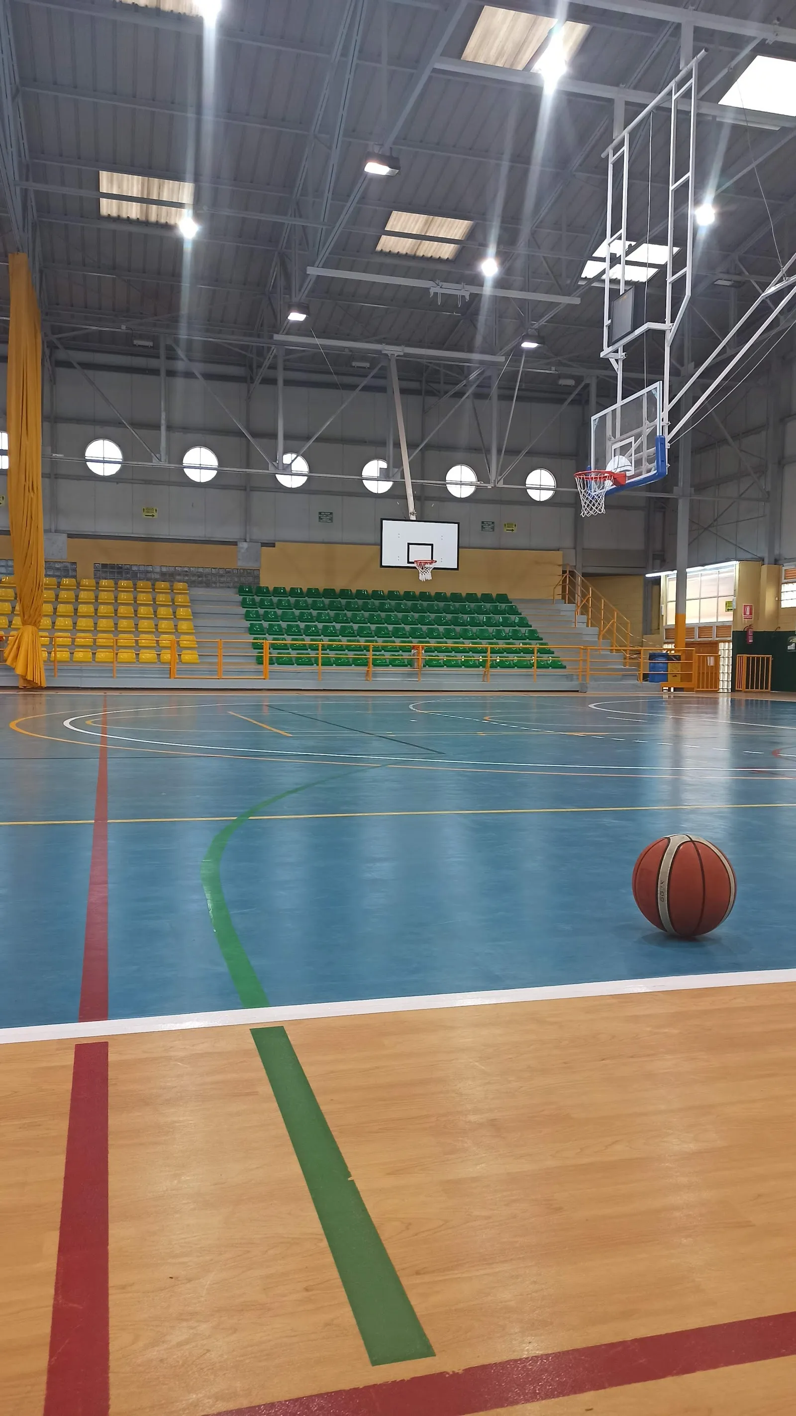 Centro Deportivo Moncada — estudio de fitness-studio en Moncada — 3
