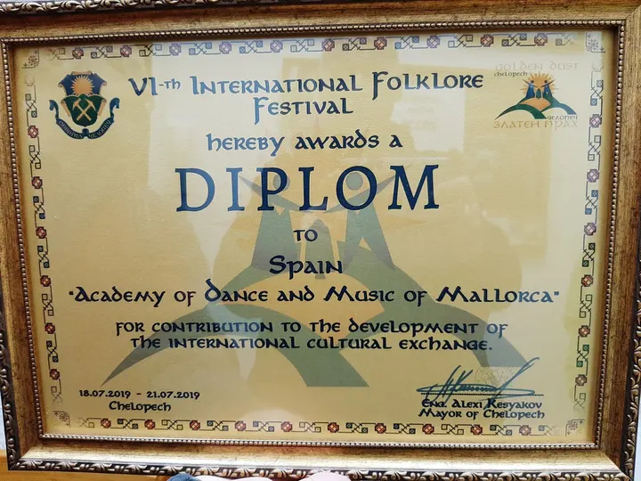 Escola de Musica i Danses de Mallorca — baile-studio en Son Espanyolet, Palma — 2