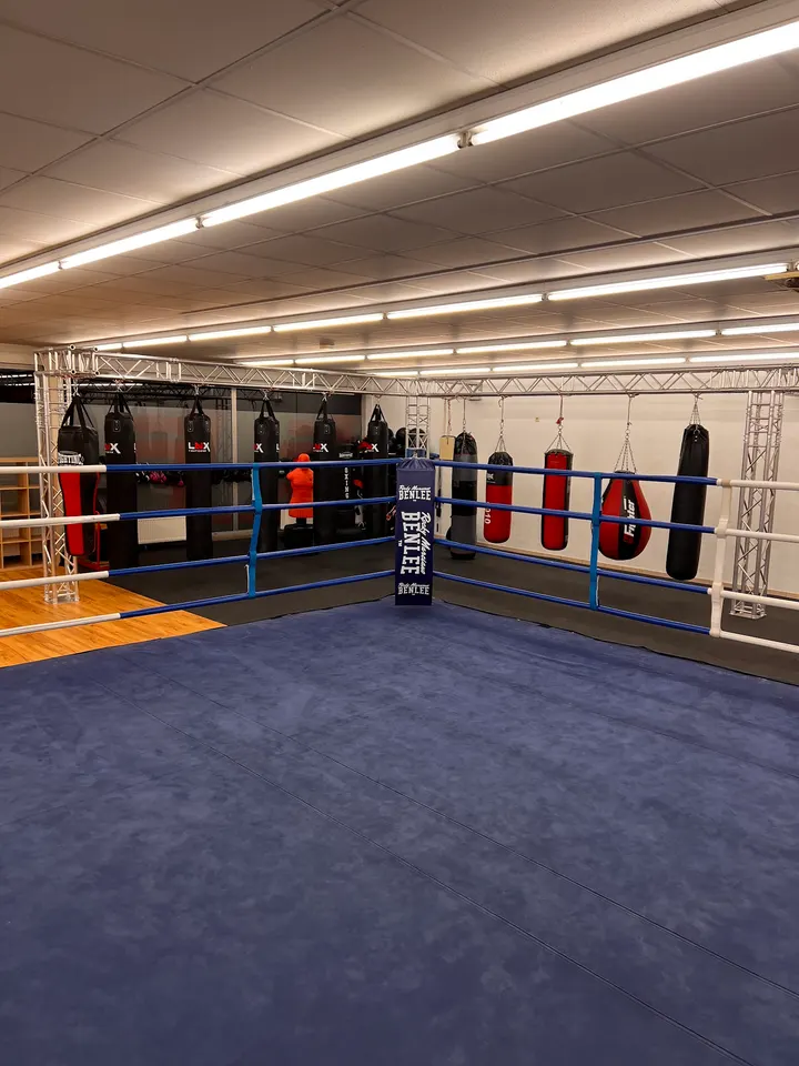 Tops Gym - Kampfsportschule — Fitnessstudio in Neumühle, Offenbach an der Queich