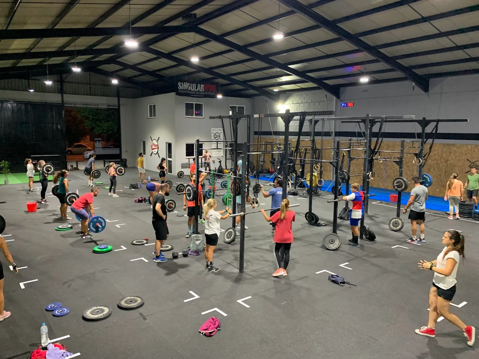 Move Barbell Club — fuerza-studio en Utrera — 2