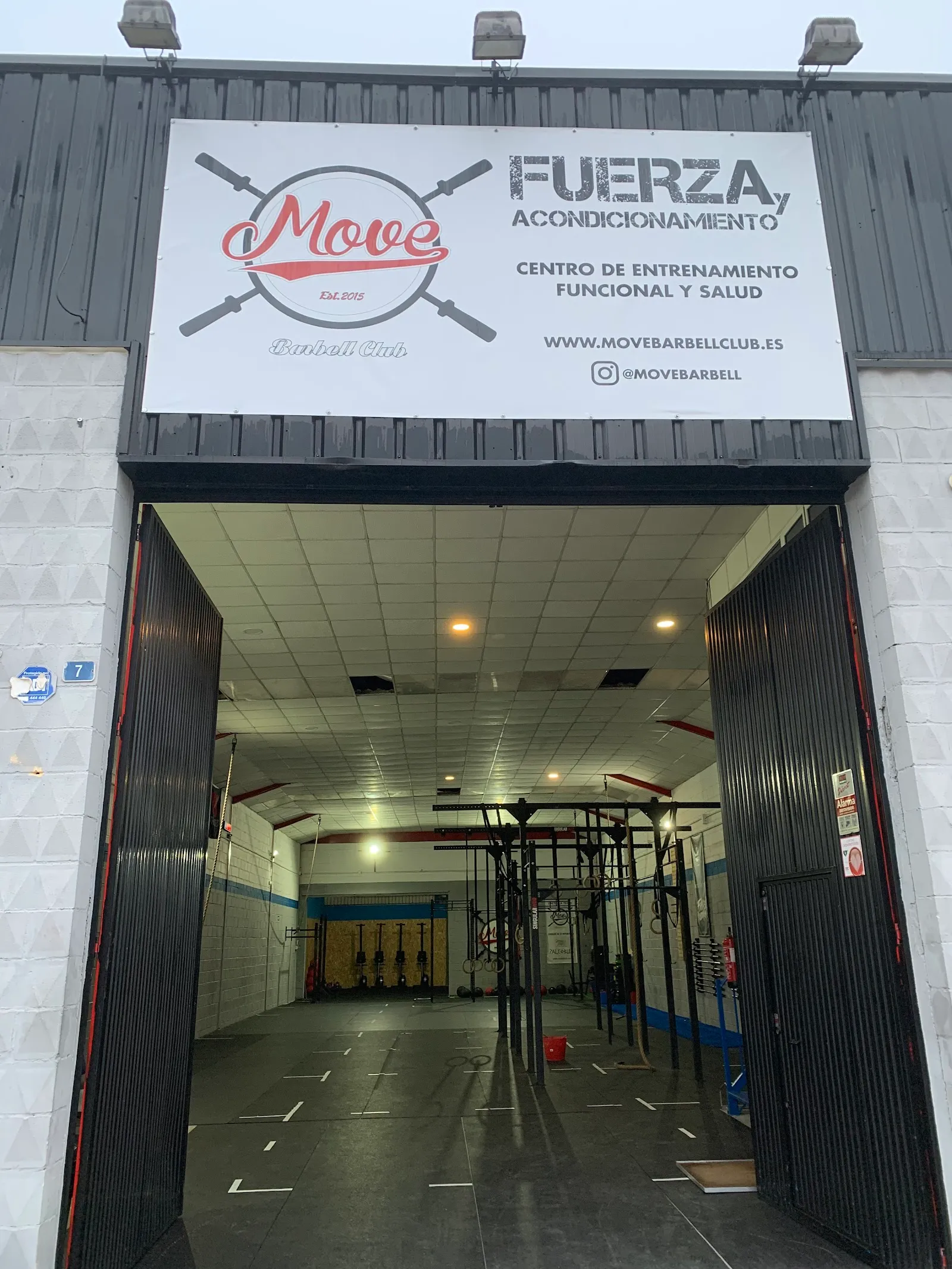Move Barbell Club — fuerza-studio en Utrera — 3